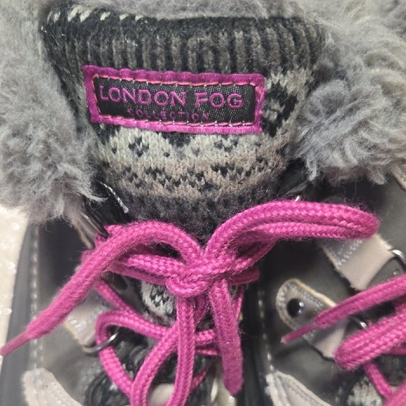London Fog Gray and Pink Kids Boots - Picture 6 of 9